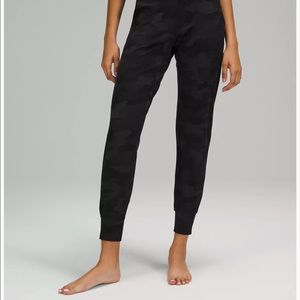 Lululemon Align Jogger 28” Camo